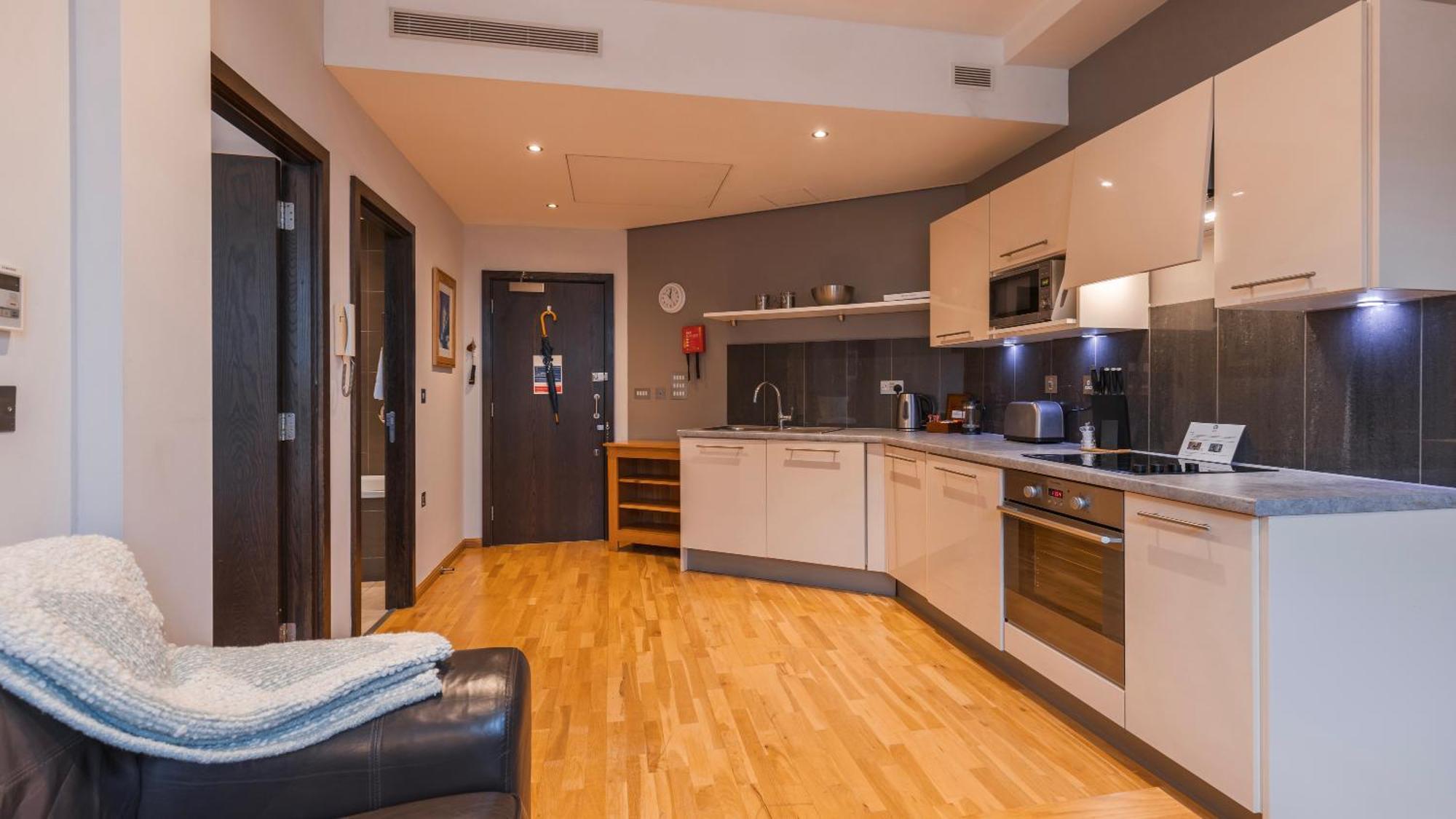 Cannon Street Serviced Apartments By Lovelystay Londýn Exteriér fotografie