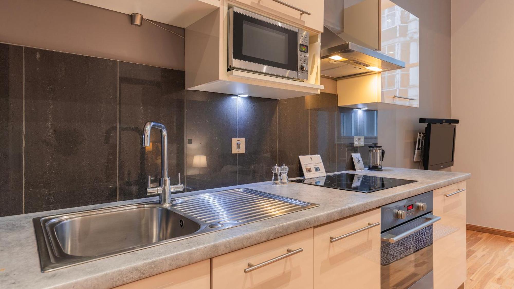 Cannon Street Serviced Apartments By Lovelystay Londýn Exteriér fotografie