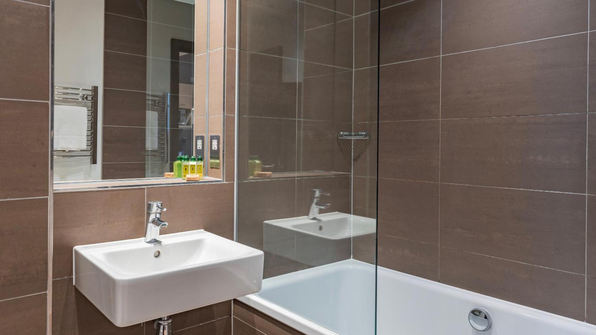 Cannon Street Serviced Apartments By Lovelystay Londýn Exteriér fotografie